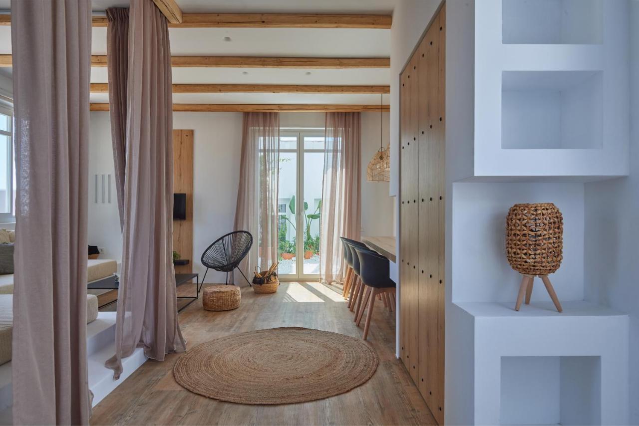 Casa Mardiva Terra Apartment Parikia  Bagian luar foto